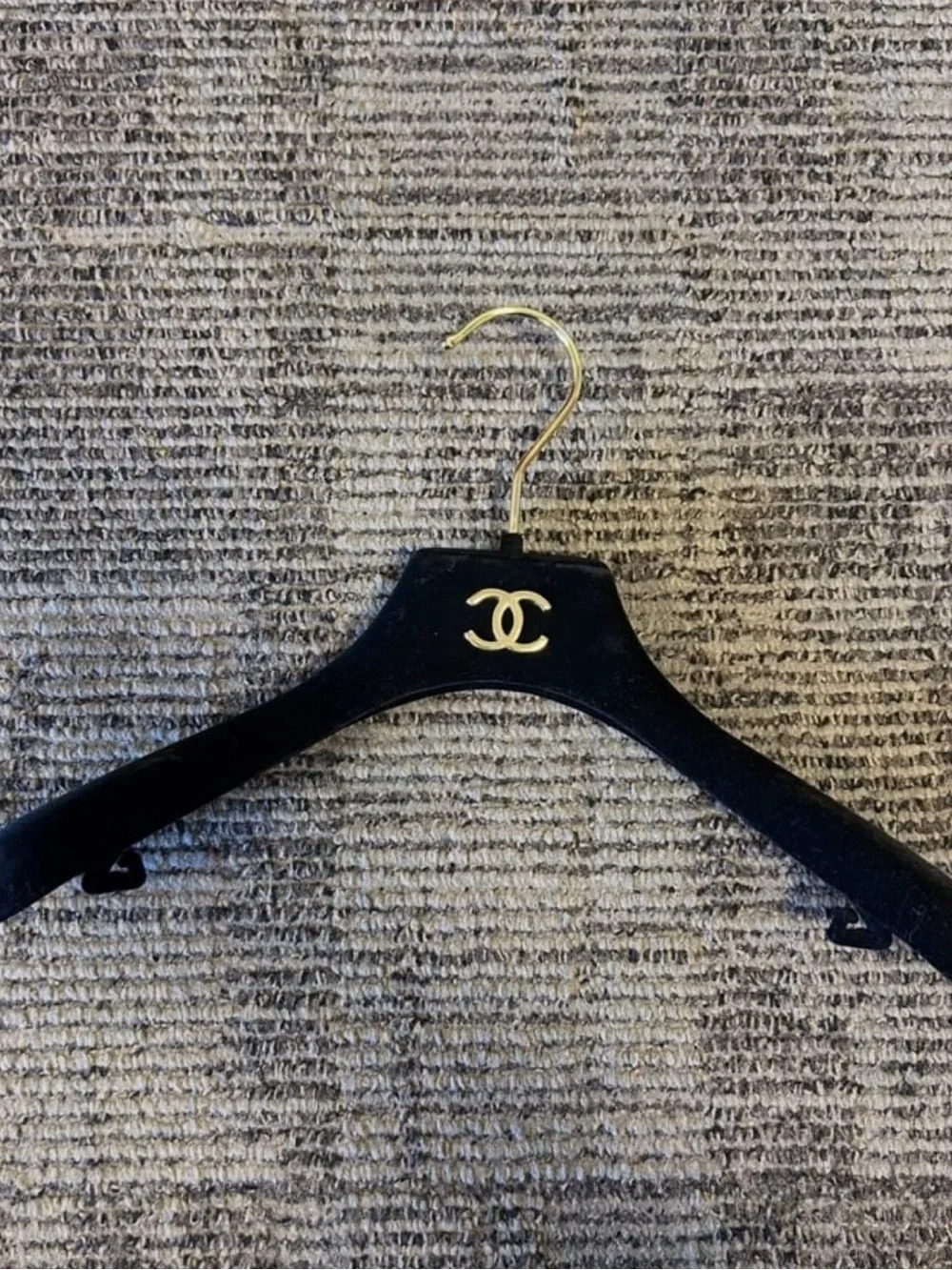 CHANEL this beautiful